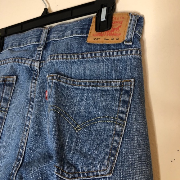 Boys Levi’s 550 Relaxed Fit Denim Blue Jeans - Picture 10 of 15
